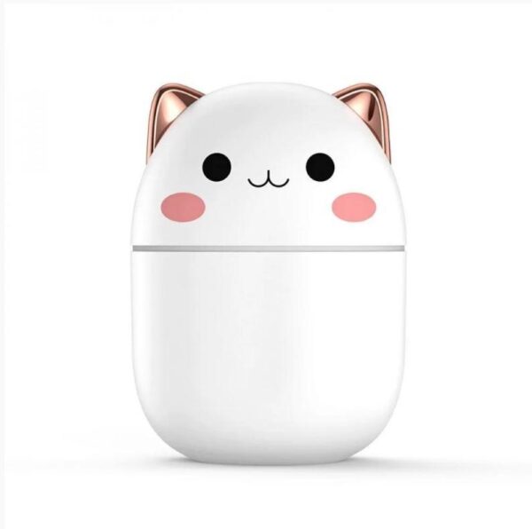 Traga mais fofura e bem-estar para o seu ambiente com o Umidificador Gatinho Branco. Este adorável umidificador não só melhora a qualidade do ar, mas também adiciona um toque encantador à sua decoração. Transforme qualquer espaço com o Umidificador Gatinho Branco. Este umidificador adorável é a escolha perfeita para quem deseja melhorar a qualidade do ar com estilo e diversão.