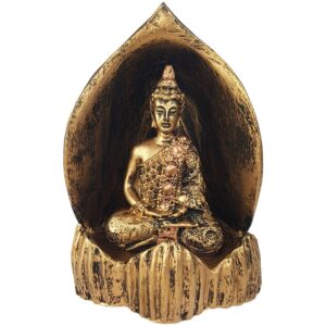 Aproveite a presença serena do Buda na sua casa com o Incensário Buda na Gruta Meditando em Resina Dourado Envelhecido. Feito com detalhes impressionantes em resina, este incensário traz uma atmosfera de paz e harmonia para o seu ambiente. Ideal para meditação e relaxamento, é também uma bela peça decorativa. Aproveite momentos de tranquilidade com este símbolo de iluminação e sabedoria. Especificações: – Porta Incenso Gruta Buda Meditando – Material: Resina. Dimensões (A x L x P): – 14 x 10 x 10 cm.